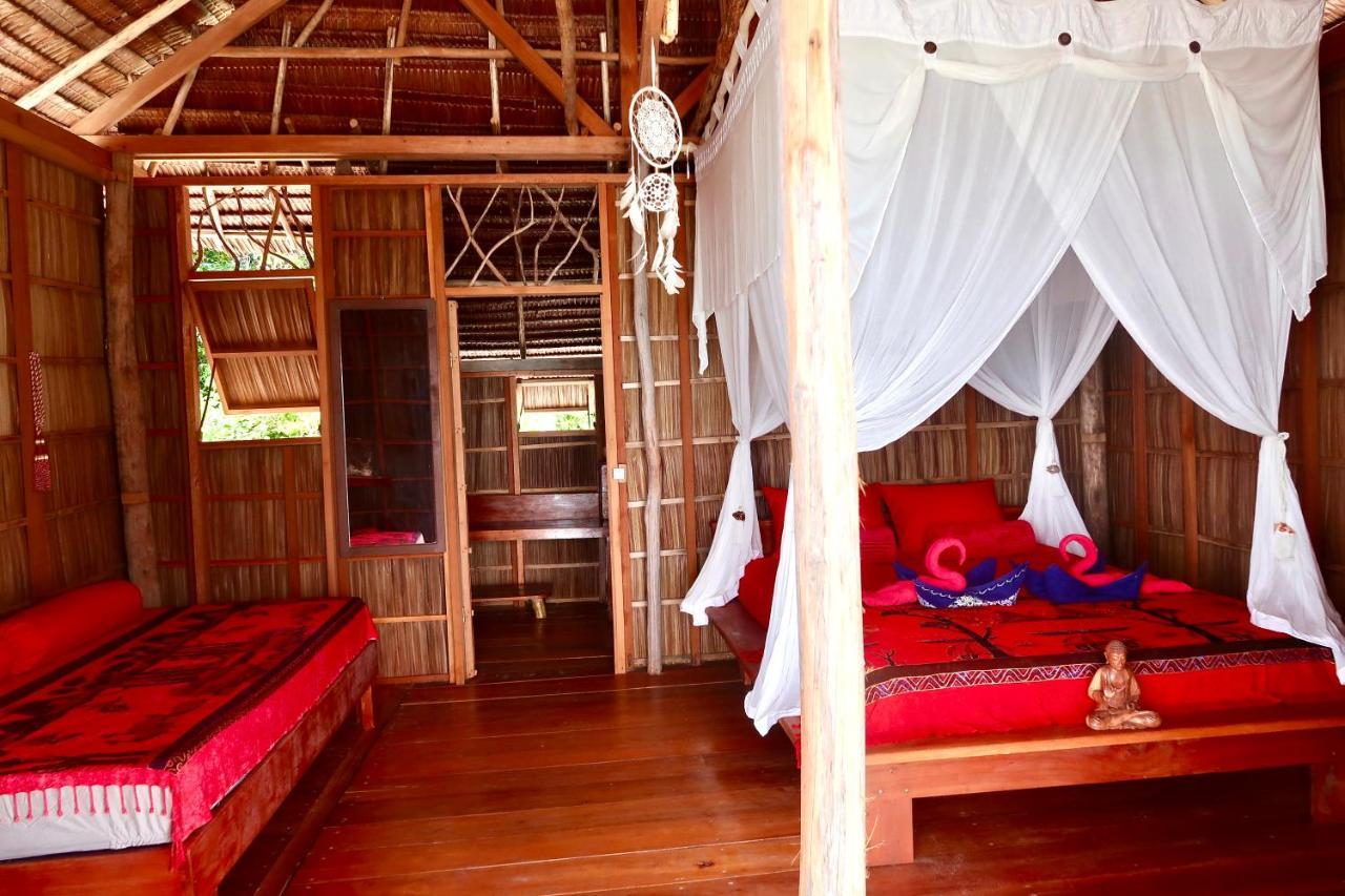 Tabari Dive Lodge Pulau Mansuar