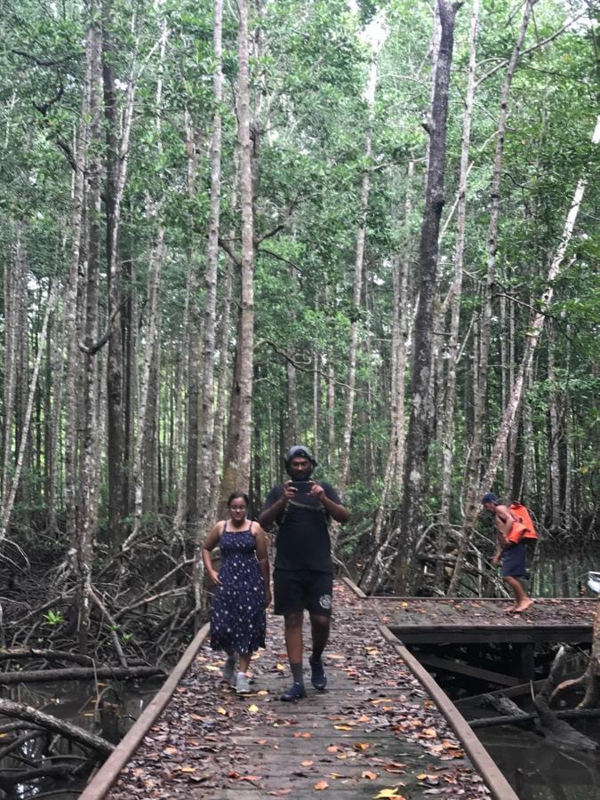 Tabari Dive Lodge